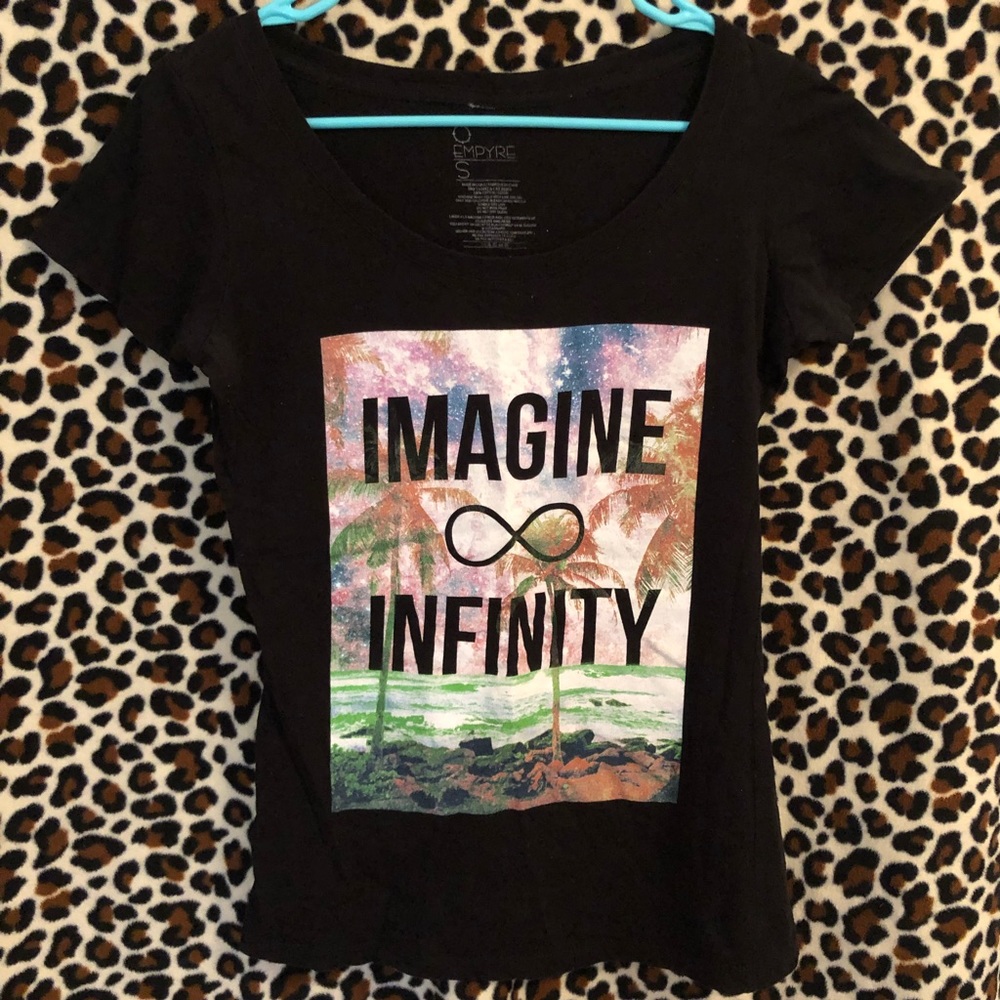 Empyre Graphic Tee - S